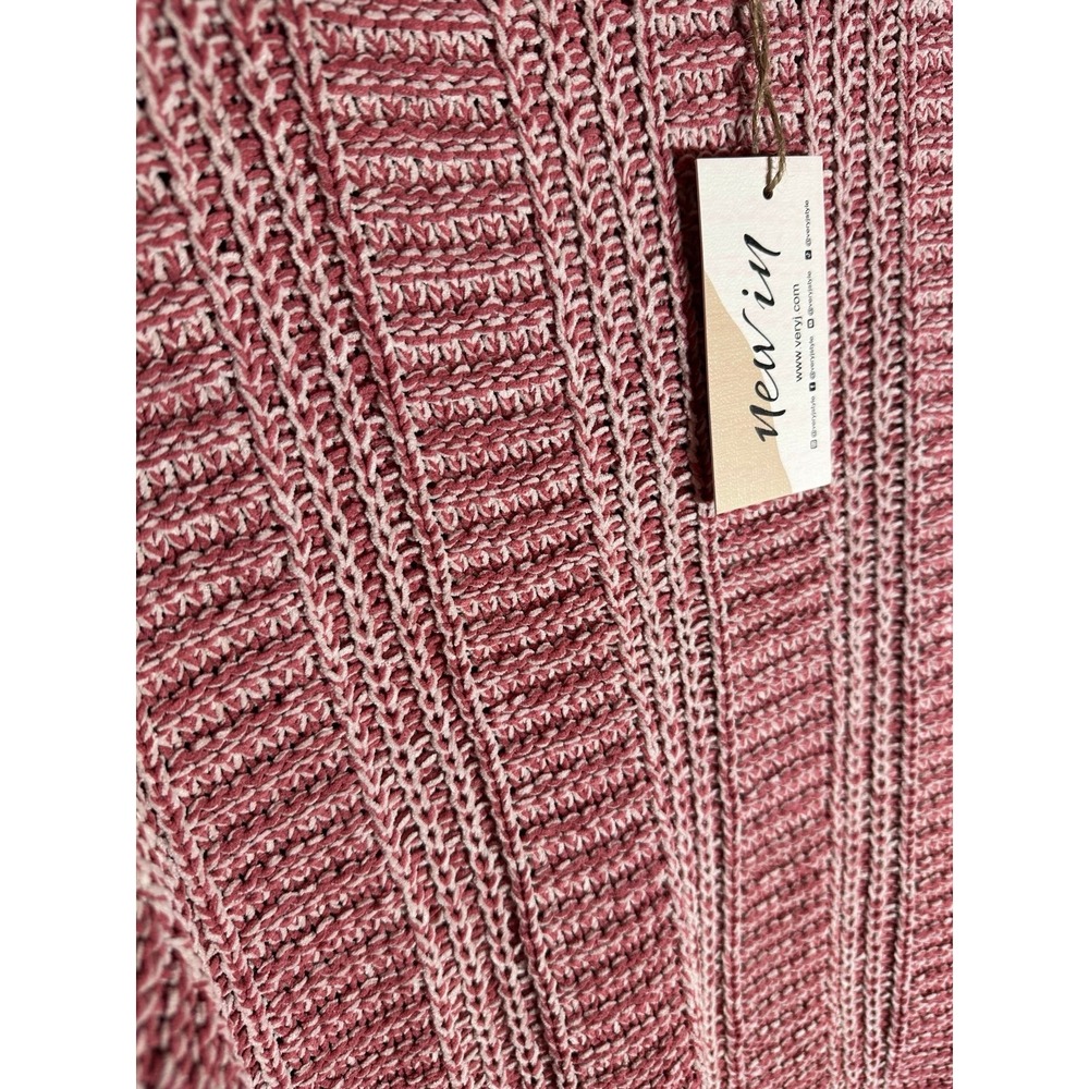 New In Size Large Pink Sweater NWT - Picture 2 of 7